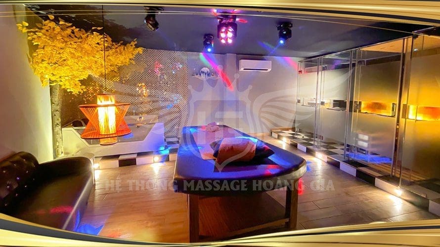 Massage Hoàng Gia