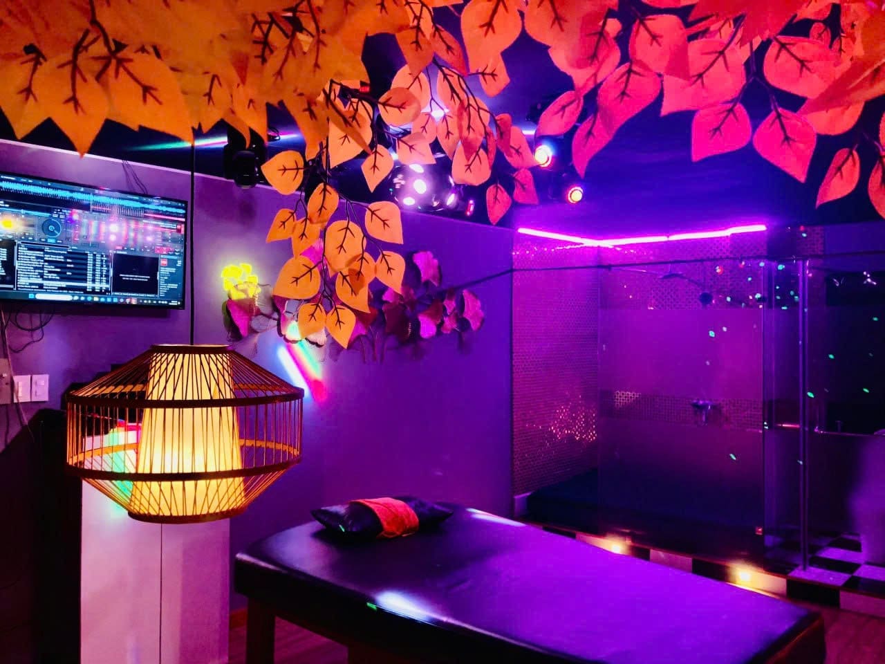 Phòng massage phao đẳng cấp